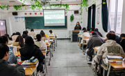 天美传媒
召开“凝聚社会力量，合力禁毒抗艾”主题班会